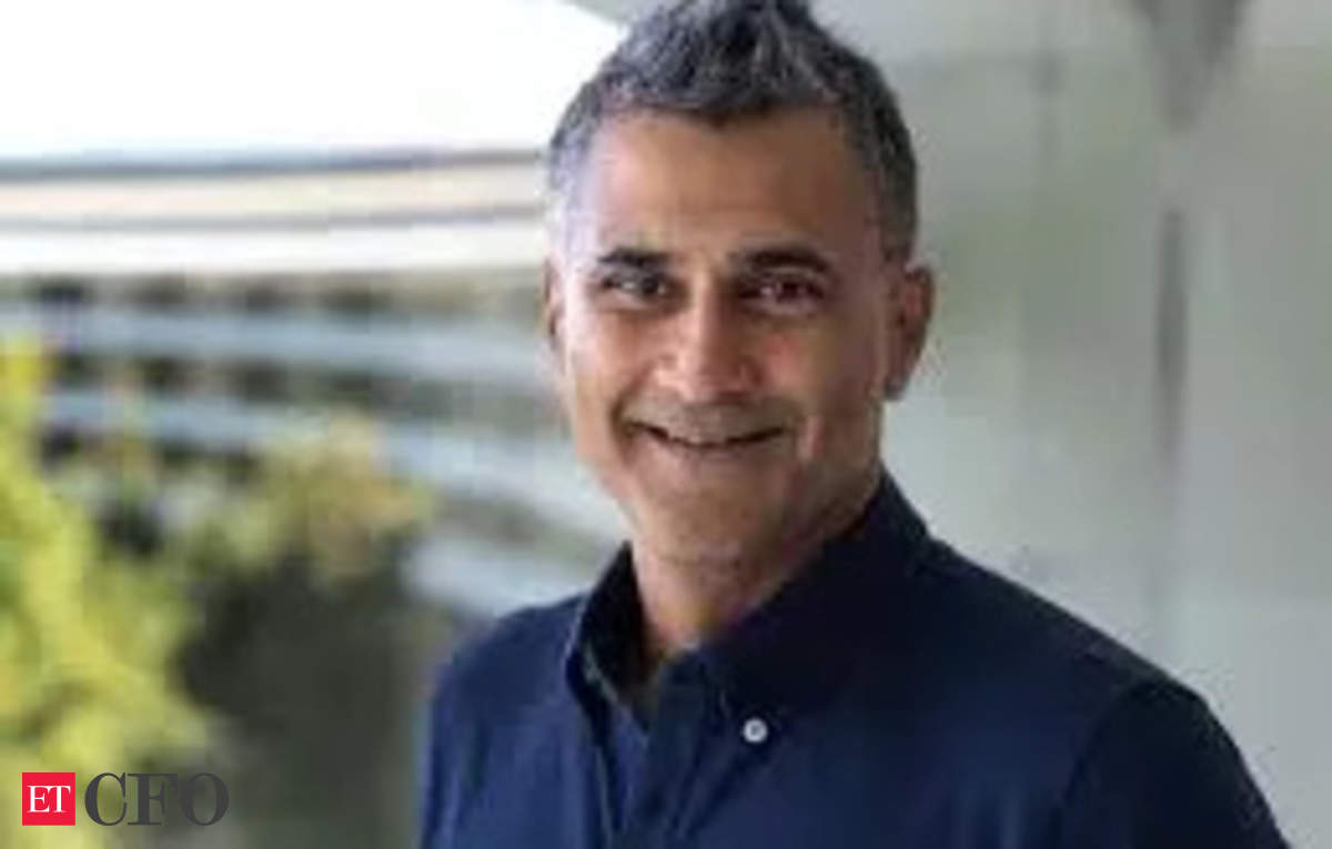 Apple appoints Kevan Parekh as new CFO, succeeding Luca Maestri effective January 1, ETCFO